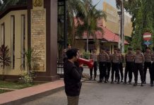 Geruduk Polda Sulsel, Pemuda-Mahasiswa Desak Penghentian Tambang Ilegal di Bantaeng FOTO: Sejumlah pemuda dan mahasiswa yang tergabung dalam Koalisi Pemuda dan Mahasiswa Bergerak menggelar aksi unjuk rasa di depan Markas Kepolisian Daerah (Polda) Sulawesi Selatan, Jumat (10/10/2025) lalu.