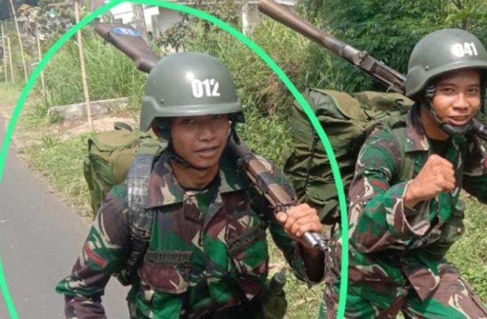 IMG-20251013-WA0237 FOTO: Prada Haerul M Nail (kiri) saat mengikuti pendidikan calon tentara. (Foto: Istimewa/Penerangan Kodam Hasanuddin/Via Majesty.co.id)