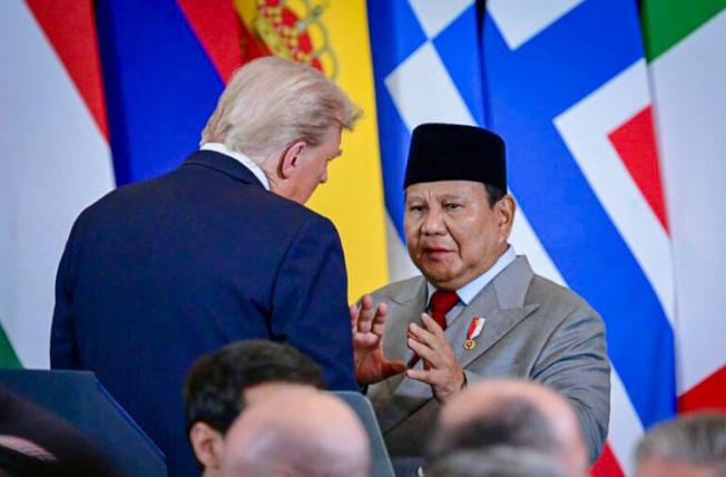 IMG-20251014-WA0089 FOTO: Presiden Republik Indonesia, Prabowo Subianto menghadiri Konferensi Tingkat Tinggi (KTT) Perdamaian Sharm El-Sheikh yang digelar di International Congress Centre, Sharm El-Sheikh, Republik Arab Mesir, pada Senin, 13 Oktober 2025. (Foto: BPMI Setpres)