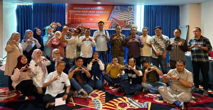 FOTO: Direktorat Logistik/Unit Kerja Pengadaan Barang dan Jasa (UKPBJ) Universitas Hasanuddin (Unhas) bekerja sama dengan Dewan Pengurus Daerah Ikatan Ahli Pengadaan Indonesia (DPD IAPI) Sulawesi Selatan, menyelenggarakan Workshop Penggunaan Katalog Elektronik Versi 6 pada tanggal 17-18 Oktober 2025 di Hotel Swiss-Bell Makassar.