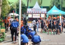 SMPN 2 Sungguminasa Tuan Rumah Lomba Kegiatan Pramuka Tingkat Penggalang se Sulsel FOTO: Anggota pramuka tingkat penggalang saat mengikuti lomba menara kaki 4 adalah salah satu jenis perlombaan pionering yang umum diadakan dalam kegiatan Pramuka di SMPN 2 Sungguminasa.