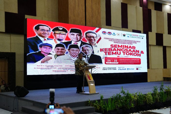 IMG-20251026-WA0187 FOTO: Ketua Majelis Permusyawaratan Rakyat Republik Indonesia (MPR RI), H. Ahmad Muzani hadir dalam seminar Kebangsaan dan Temu Tokoh yang digelar di Hotel Unhas and Convention, Kampus Unhas Tamalanrea, Makassar, pada Sabtu (25/10).