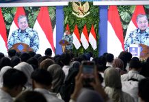 Airlangga Hadiri Pembukaan Program Magang Nasional, 62.128 Lulusan Perguruan Tinggi Jadi Peserta FOTO: Menteri Koordinator Bidang Perekonomian, Airlangga Hartarto menghadiri pembukaan Program Pemagangan Lulusan Perguruan Tinggi Batch II di Jakarta.