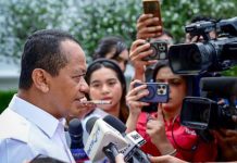 Menteri ESDM: Presiden Minta Percepatan Program Hilirisasi 18 Nilai Investasinya Hampir Rp600 triliun FOTO: Menteri Energi dan Sumber Daya Mineral (ESDM) Bahlil Lahadalia menyampaikan keterangan pers usai rapat terbatas di Istana Merdeka, Jakarta, pada Kamis, 6 November 2025. (Foto: BPMI Setpres)
