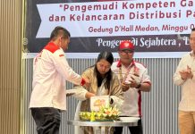 Hari Lahir ke 4 RBPI Sumut, Perkuat Solidaritas dan Komisi FOTO: Rumah Berdaya Pengemudi Indonesia (RBPI) Sumatera Utara merayakan Hari Lahir (Harlah) ke-4 di Gedung D’Hall, Jalan Sakti Lubis No.11A, Medan Kota, Minggu (9/11/2025).