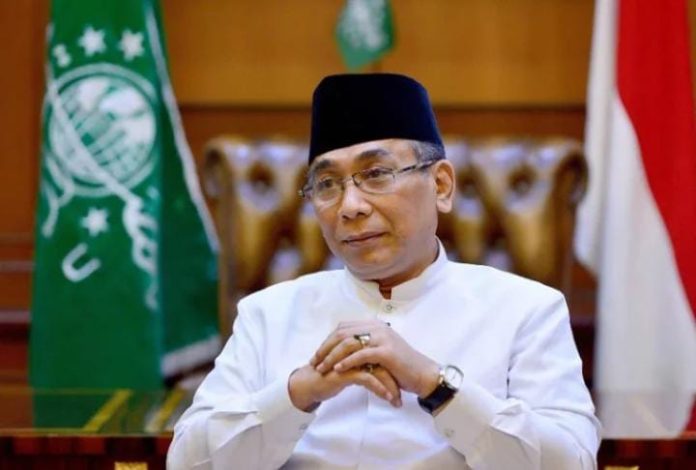 FOTO: KH Yahya Cholil Staquf, Ketua Umum PBNU (Properti via google)