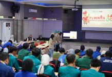 Peserta PIMNAS ke-38 Mulai Jalani Tahap Penilaian Presentasi, Hadirkan Ragam Budaya dan Ide Kreatif FOTO: Penilaian presentasi peserta Pekan Ilmiah Mahasiswa Nasional (PIMNAS) ke-38 mulai berlangsung di Kampus Tamalanrea Universitas Hasanuddin pada Selasa (25/11). Penilaian presentasi ini berlangsung selama dua hari hingga 26 November, mulai pukul 08.30 hingga 17.00 WITA.