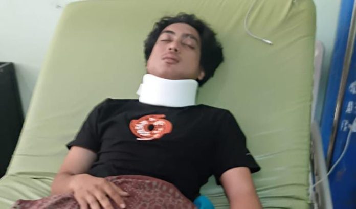 FOTO: Alquais kader Gerakan Aktivis Mahasiswa (GAM) jadi korban kekerasan saat ini berbaring di salah satu rumah sakit di Kota Palopo.