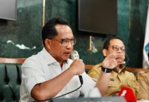 Kemendagri Jatuhkan Sanksi 3 Bulan Terhadap Bupati Aceh Selatan FOTO: Menteri Dalam Negeri, Tito Karnavian saat memberikan keterangan persnya. (Properti Kemendagri)