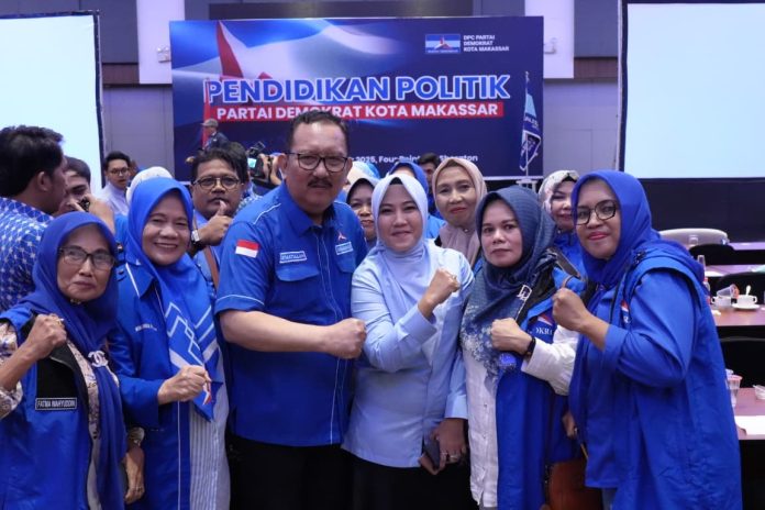 IMG-20251225-WA0356 FOTO: Ketua Demokrat Sulsel Ni’matullah, bersama DPC Partai Demokrat Kota Makassar Pendidikan Politik Kader yang digelar pada Selasa hingga Rabu, 23–24 Desember 2025, bertempat di Hotel Four Points by Sheraton Kota Makassar.