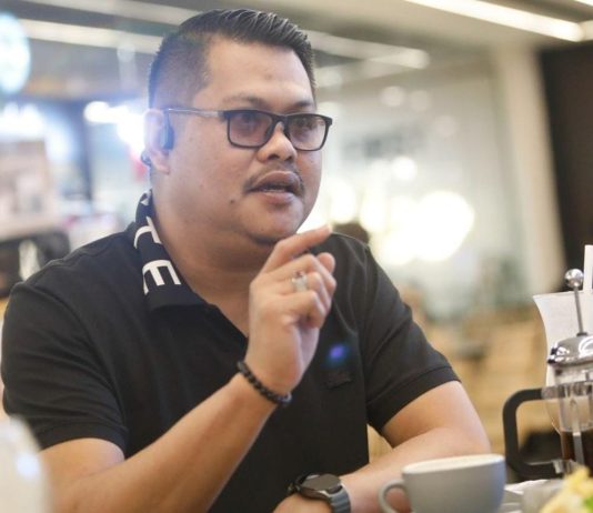 Ketum LOGIS 08 Nilai Kritik Dino Patti Djalal ke Menlu Sugiono Bersifat Subyektif