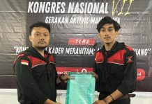 Kongres Nasional KE-VII GAM, Fajar Wasis Ditetapkan Sebagai Panglima Gerakan Aktivis Mahasiswa FOTO: Paling Kanan, Fajar Wasis Ditetapkan Sebagai Panglima Gerakan Aktivis Mahasiswa (GAM) dalam Kongres Nasional KE-VII GAM di Malino, Sulawesi Selatan.