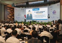 Stok Beras Nasional Tinggi, Mentan Amran Tegaskan: Tidak Ada Alasan Kepri Kekurangan Beras FOTO: Menteri Pertanian (Mentan) Andi Amran Sulaiman saat berada di Tanjung Balai Karimun, Kepulauan Riau (19/1). (Dok Kementan)