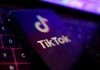 Akun Tiktok Lawyer Chiki Sampaikan Permohonan Maaf ke Warga Sulsel FOTO: Logo aplikasi TikTok terlihat pada ilustrasi. (ANTARA/REUTERS/Dado Ruvic/Dok)