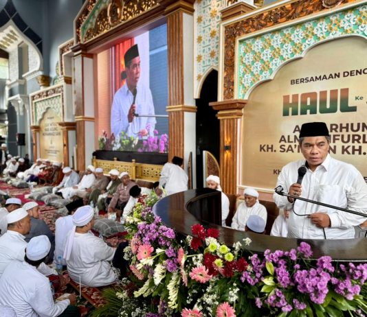 Pj Ketum PBNU KH. Zulfa Mustofa Hadiri Isra Mikraj dan Haul ke-52 KH Sa’id bin Armia di Tegal, Tegaskan Peran Strategis Warga NU FOTO: Pj. Ketua Umum Pengurus Besar Nahdlatul Ulama (PBNU), KH. Zulfa Mustofa, menghadiri Peringatan Isra Mikraj Nabi Muhammad SAW yang dirangkaikan dengan Haul ke-52 KH Sa’id bin Armia di Pondok Pesantren Attauhidiyyah Giren, Kecamatan Talang, Kabupaten Tegal, Sabtu (10/1/2026).