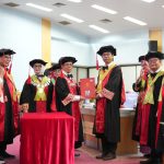 Pidato Penerimaan Empat Guru Besar Unhas: Dari Energi Berkelanjutan hingga Nutrisi Presisi FOTO: Empat guru besar Unhas menyampaikan Pidato Penerimaan di hadapan Rapat Paripurna Senat Akademik terbatas, Selasa (20/01).