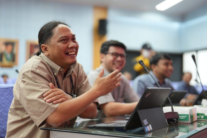 FOTO: Universitas Hasanuddin menyelenggarakan kegiatan Opening Meeting Audit Eksternal Surveillance Sistem Manajemen Terintegrasi (SMT) Kegiatan berlangsung pukul 09.00 WITA di Ruang Senat Lantai 2, Gedung Rektorat, Makassar, Rabu (21/01).