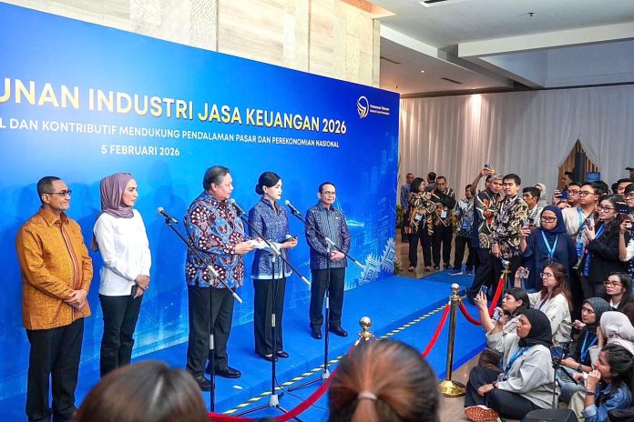 FOTO: Menteri Koordinator (Menko) Bidang Perekonomian Airlangga Hartarto hadir dalam Pertemuan Tahunan Industri Jasa Keuangan (PTIJK) 2026 di Jakarta, Kamis (5/02/2026). (Dok. Kemenko Perekonomian)