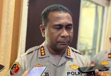 Oknum Anggota Polri Tembak Warga Sipil Dibenarkan Kapolresta Jayapura FOTO: Kapolresta Jayapura Kota KBP Fredrickus W. A. Maclarimboen, S.I.K., M.H., M.Si. (sumber akun media sosial Mapolresta Jayapura)