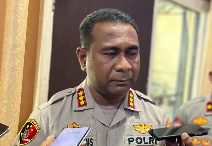 FOTO: ‎Kapolresta Jayapura Kota KBP Fredrickus W. A. Maclarimboen, S.I.K., M.H., M.Si. (sumber akun media sosial Mapolresta Jayapura) 