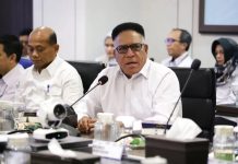 Realisasikan Pembangunan Kampung Nelayan Merah Putih Menteri KKP Gelar Pertemuan dengan Komite Eksekutif Papua FOTO: Komjen Pol (Purn) Drs. Paulus Waterpauw, M.Si. Komite Eksekutif Papua. (Sumber media sosial)