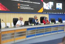 Kick Off Zona Integritas 2026, Rektor Unhas: Kita Bangun Budaya Pelayanan Prima Bebas dari Korupsi FOTO: Kegiatan Kick Off Pelaksanaan Zona Integritas 2026 yang berlangsung di Ruang Rapat Senat Lantai 2, Gedung Rektorat Unhas, Kampus Tamalanrea, Senin (2/2).