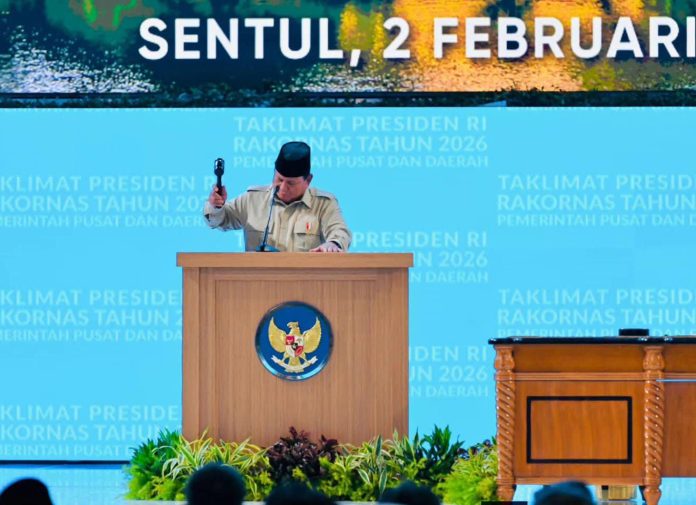 FOTO: Presiden Prabowo Subianto saat membuka Rapat Koordinasi Nasional (Rakornas) Pemerintah Pusat dan Daerah Tahun 2026 yang diikuti oleh 4.011 peserta dari berbagai instansi dan jajaran pemerintahan, resmi dibuka oleh Presiden Prabowo Subianto pada hari ini, Senin, 2 Februari 2026, di Sentul International Convention Center (SICC), Kabupaten Bogor, Jawa Barat. (Dok.Seskab)