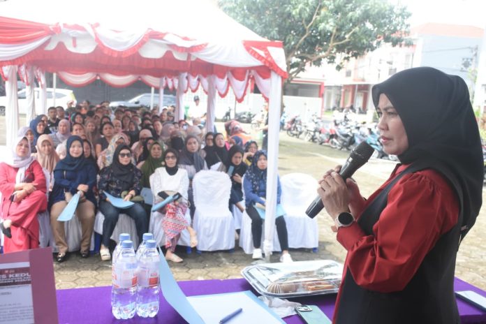 FOTO: Anggota DPRD Kota Makassar, Andi Suhada Sappaile mengawali reses kedua masa persidangan kedua tahun sidang 2025/2026 di Lapangan Bumi Pesona Pelangi, Kelurahan Minasa Upa, Kecamatan Rappocini, Rabu (11/2/2026).