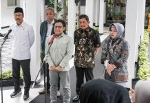 Menko Bidang Pemberdayaan Masyarakat ke Rumah Sakit: “Administrasi tidak Boleh Mendahului Keselamatan Nyawa” FOTO: Menteri Koordinator (Menko) Bidang Pemberdayaan Masyarakat Muhaimin Iskandar (Cak Imin) memberikan keterangan pers usai memimpin Rapat Tingkat Menteri (RTM) di Jakarta. (Dok. Cak Imin)