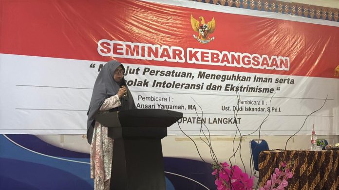 FOTO: Sejumlah elemen masyarakat menghadiri kegiatan seminar kebangsaan yang digelar oleh kelompok yang disebut-sebut berafiliasi dengan Jemaah Islamiyah (JI) wilayah Binjai dan Langkat, Jumat (13/02/2026).