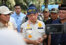 Mendagri Tinjau Huntara di Wilayah Terdampak Bencana di Aceh Utara FOTO: Menteri Dalam Negeri (Mendagri) Tito Karnavian yang juga Ketua Satuan Tugas (Kasatgas) Percepatan Rehabilitasi dan Rekonstruksi Pascabencana Wilayah Sumatera, melakukan kunjungan kerja ke Kabupaten Aceh Utara pada Jumat (20/2/2026). (Dok. Kemendagri)