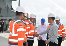 Wapres Pimpin Rapat Koordinasi Penanganan Banjir di Tuban FOTO: Wakil Presiden (Wapres) Gibran Rakabuming memimpin rapat koordinasi penanganan banjir bersama pemerintah daerah dan pemangku kepentingan di kantor PT Solusi Bangun Indonesia Tbk. Pabrik Tuban, Jawa Timur, Jumat (06/03/2026). (Sumber: BPMI Setwapres)
