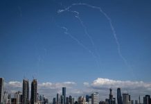 Iran Serang Kilang Minyak Israel, Balasan atas Serangan ke Infrastruktur Energinya FOTO: Suasana ibu kota Israel.(Sumber China Xinhua News)