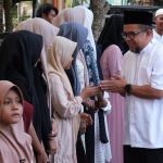 PTPN 1 Regional 1 Gelar Pasar Murah dan Safari Ramadan 1447 H FOTO: PT Perkebunan Nusantara (PTPN) 1 Regional 1 menggelar kegiatan pasar murah sembako dan Safari Ramadan 1447 Hijriah di halaman Masjid Al Furqon, Desa Kelumpang Kebun, Kecamatan Hamparan Perak, Kabupaten Deliserdang, Kamis (5/3/2026).