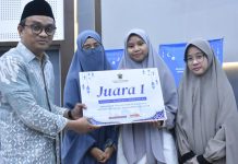 MTQM Unhas 2026 Resmi Ditutup, Mahasiswa Unhas Tunjukkan Prestasi Al-Qur’an FOTO: Musabaqah Tilawatil Qur’an Mahasiswa (MTQM) Universitas Hasanuddin 2026 resmi ditutup pada Jumat sore (6/3) di Arsjad Rasjid Lecture Theatre.
