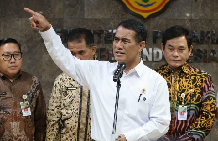 FOTO: Kepala Badan Pangan Nasional (Bapanas) yang juga Menteri Pertanian Andi Amran Sulaiman. (Dok. Kementan)