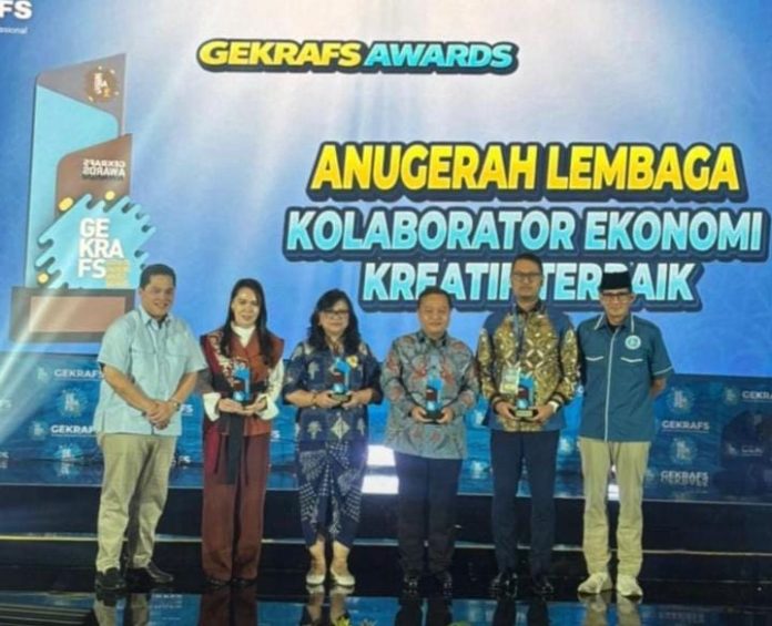 FOTO: Andi Seto Asapa ajang Gekrafs Awards 2026 yang digelar dalam rangka Rapat Kerja Nasional (Rakernas) Gekrafs pada Sabtu (7/3/2026).