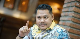 Pertumbuhan Ekonomi 5,61 Persen, Logis 08 Nilai Danantara Belum Punya Peran Foto: Ketua Umum Logis 08, Anshar Ilo (Ist)*