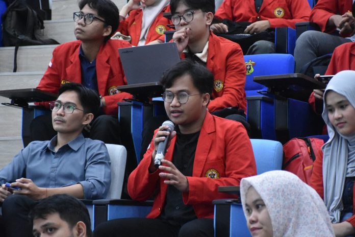 FOTO: Universitas Hasanuddin secara resmi memulai rangkaian kegiatan Pemilihan Mahasiswa Berprestasi (Pilmapres) tingkat universitas tahun 2026 melalui kegiatan kick off yang berlangsung di Arsjad Rasjid Lecture Theater, Senin (9/3).