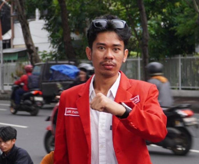 FOTO: Adri Fadhli, Ketua LMND Sulawesi Selatan