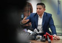 Seskab: Uang Senilai Rp11,4 Triliun Hasil dari Denda Pelanggaran Hukum di Kawasan Hutan FOTO: Sekretaris Kabinet Teddy Indra Wijaya dalam konferensi pers di Istana Kepresidenan Jakarta, Jumat, 10 April 2026. (Dok. Seskab)