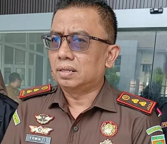 Kejari Bulukumba Segera Tetapkan Tersangka Dugaan Korupsi Pasar Sentral Senilai Rp 59 miliar FOTO: Kepala Kejaksaan Negeri (Kajari), Bulukumba Erwin Juma, SH,. MH. (Dok via wartawan bulukumba)