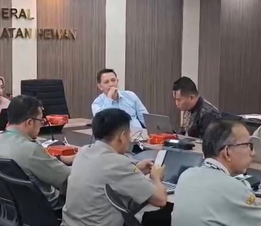 Pemerintah Matangkan Program Sapi Presiden Jelang Idul Adha 2026 FOTO: Direktur Perbibitan dan Produksi Ternak, Hary Suhada, Saat memimpin rapat. (Dok Kementan)
