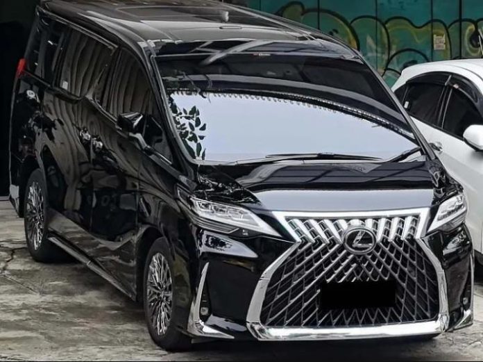 FOTO: Mobil mewah Lexus LM. (Ilustrasi via Google)