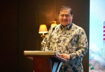Menko Airlangga Hadiri Rakernas KEK Triwulan I di Jakarta FOTO: Menteri Bidang Perekonomian (Menko), Airlangga Hartarto menghadiri acara rapat kerja Nasional (Rakernas), Kawasan Ekonomi Khusus (KEK) Triwulan I di Jakarta. (Dok Kemenko Perekonomian)