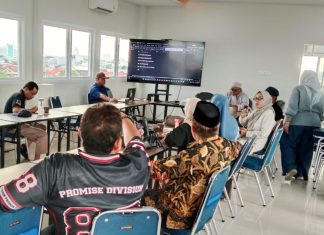 Wija to Luwu Konsolidasi Akbar di HBH 18 April 2026, Dorong Percepatan Provinsi Luwu Raya FOTO: Rapat Koordinasi Panitia HBH WTL yang digelar pada Minggu (12/4/2026) di HSA Building.