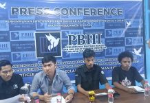 PBHI Sulsel Kecam Teror dan Intimidasi Terhadap Aktivis GRD FOTO: Perhimpunan Bantuan Hukum dan Hak Asasi Manusia Indonesia (PBHI) Sulawesi Selatan saat menggelar keterangan pers di Makassar. Kamis, (16/4)