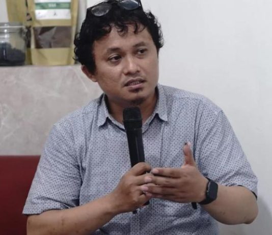 Musda Tertunda Lagi, Pengamat Politik: Kekuatan Golkar Terletak pada Jaringan Daerah yang Solid FOTO: Direktur Profetik Institut, Asratillah. (Dok. Nabilah)