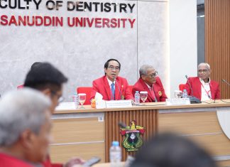 Unhas Tegas Jaga Integritas UTBK SNBT 2026, Perketat Pengawasan dan Antisipasi Kecurangan FOTO: Rektor Unhas, Prof. Dr. Ir. Jamaluddin Jompa, M.Sc, dalam Konferensi Pers Pelaksanaan UTBK SNBT 2026 yang berlangsung di Ruang Senat FKG, Universitas Hasanuddin, Kampus Tamalanrea, Selasa (21/4).
