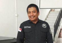 Ketum Semut Hitam Indonesia Apresiasi Kinerja Kabid Propam Polda Sulsel: Tegas dan Disiplin FOTO: Ketua Umum Organisasi Masyarakat ( Ketum Ormas) Semut Hitam Indonesia, Syarifuddin.